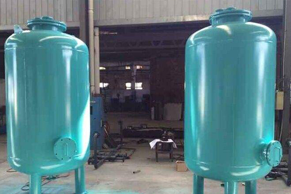 怎樣對(duì)多介質(zhì)過濾器進(jìn)行正確的維護(hù)與保養(yǎng)？